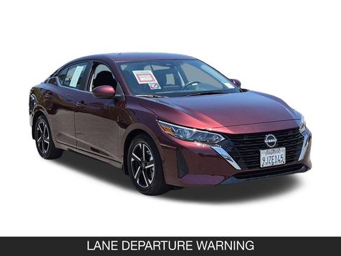 Used 2024 Nissan Sentra SV FWD image 2