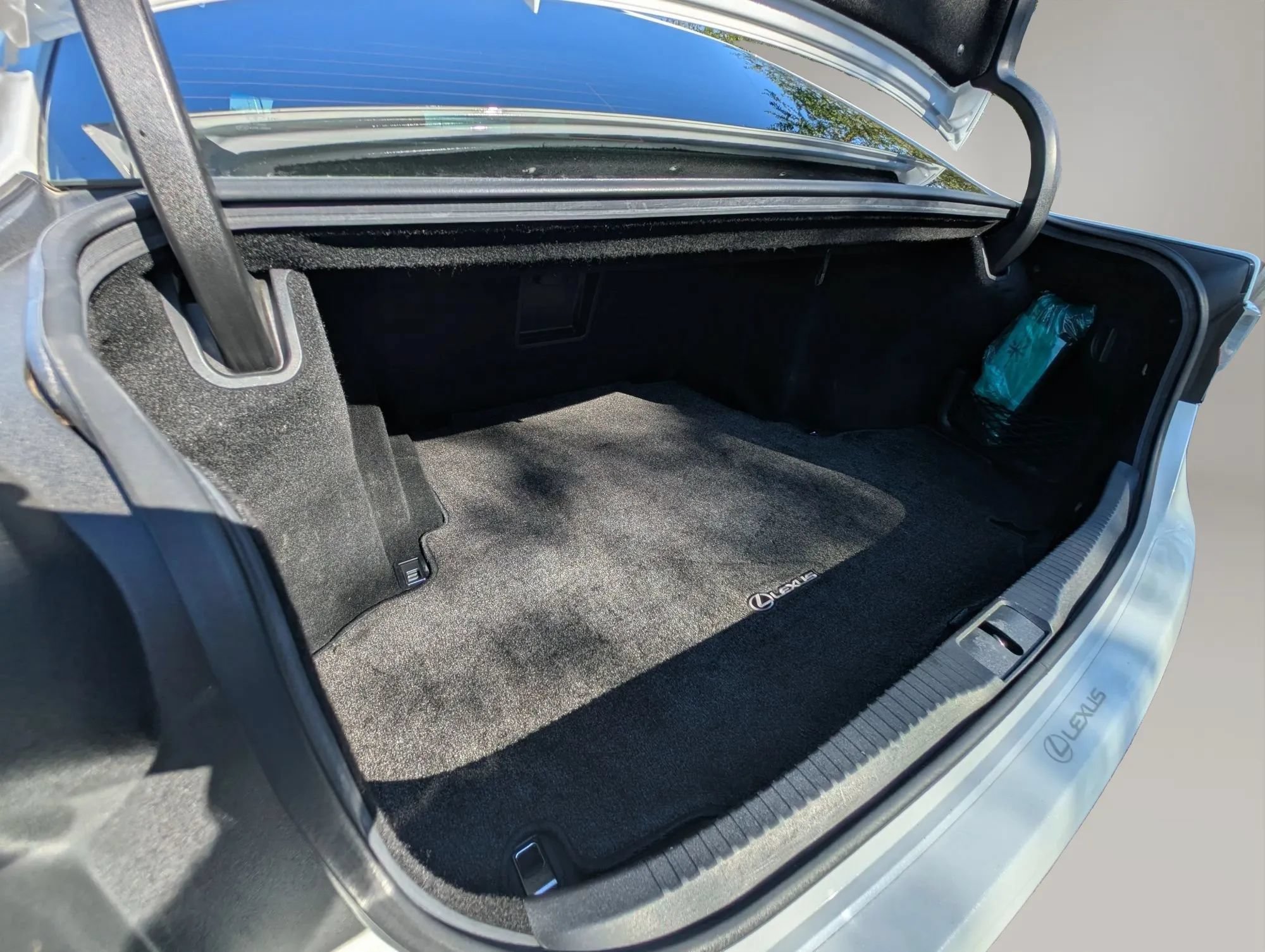 Used 2016 Lexus GS F RWD image 34