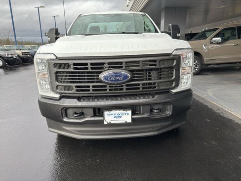 New 2026 Ford F250 XL w/ 360-Degree Camera Package image 2