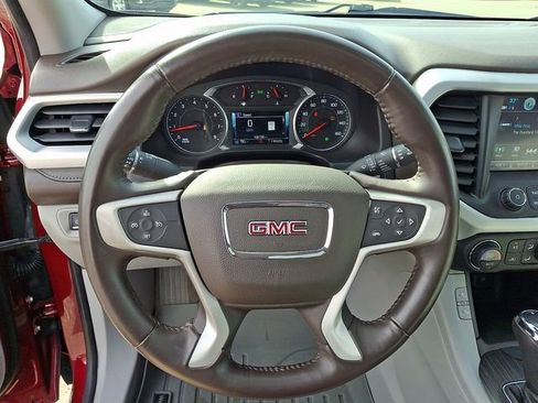 Used 2017 GMC Acadia SLT image 17