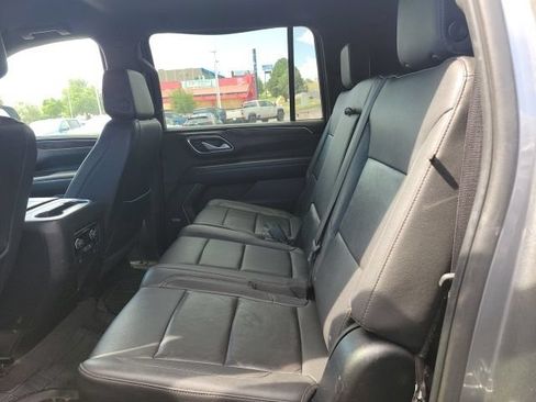 Certified 2022 Chevrolet Suburban LT AWD/4WD image 13