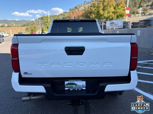 Certified 2024 Toyota Tacoma SR5 image 7