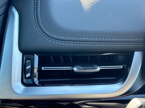 New 2026 BMW X1 xDrive28i image 21