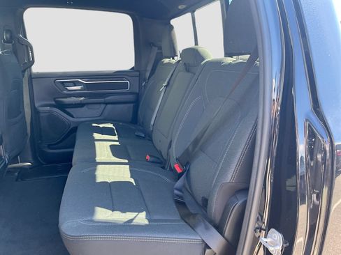 Used 2023 RAM 1500 Big Horn AWD/4WD image 23