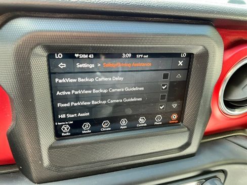 Used 2021 Jeep Wrangler Rubicon image 35