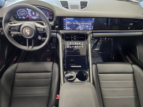 New 2025 Porsche Panamera image 14