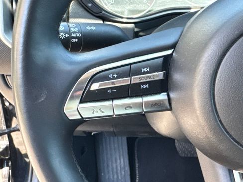 Used 2025 MAZDA CX-50 AWD 2.5 S w/ Premium Package image 26