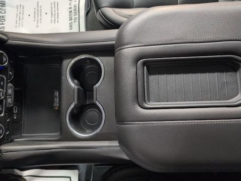 Used 2023 Chevrolet Tahoe Z71 image 18