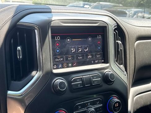 Used 2019 Chevrolet Silverado 1500 LT Trail Boss AWD/4WD image 20