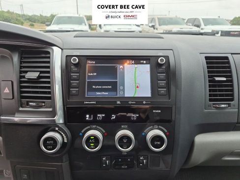 Used 2020 Toyota Sequoia Limited w/ Safety & Convenience Package image 41