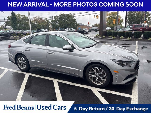 Certified 2023 Hyundai Sonata SEL w/ Convenience Package FWD image 4