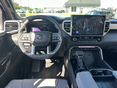Used 2026 Toyota Sequoia Limited AWD/4WD image 15