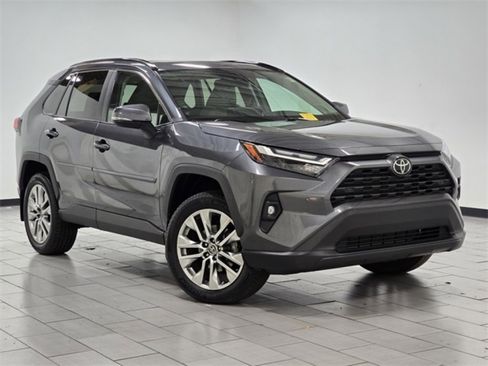 Certified 2024 Toyota RAV4 XLE Premium image 2