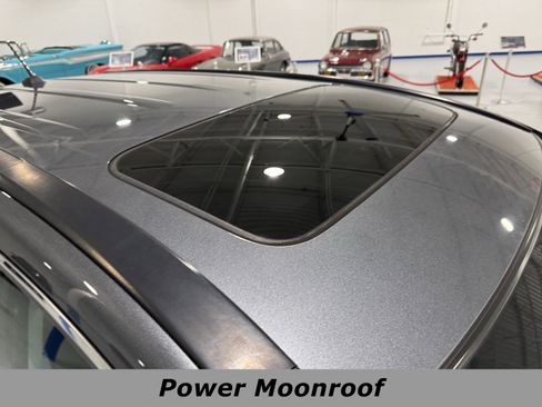 Used 2011 Honda CR-V EX-L image 11