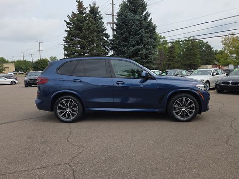 Certified 2023 BMW X5 xDrive40i w/ M Sport Package AWD/4WD image 6