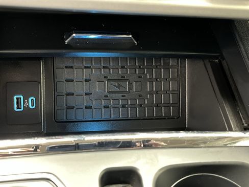 Certified 2024 Ford Expedition Max XLT image 30