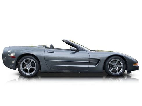 Used 2003 Chevrolet Corvette Convertible w/ Preferred Equipment Group1 image 2