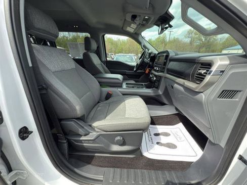 Used 2021 Ford F150 XLT w/ Equipment Group 301A Mid image 18