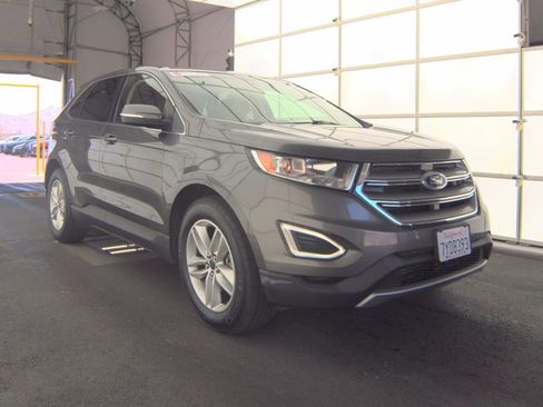 Used 2017 Ford Edge SEL w/ Equipment Group 201A FWD image 4