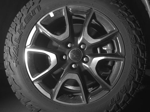 Used 2025 Jeep Compass Trailhawk image 13