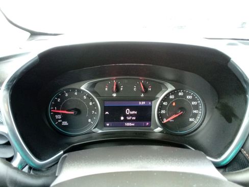 Used 2021 Chevrolet Equinox Premier FWD image 11