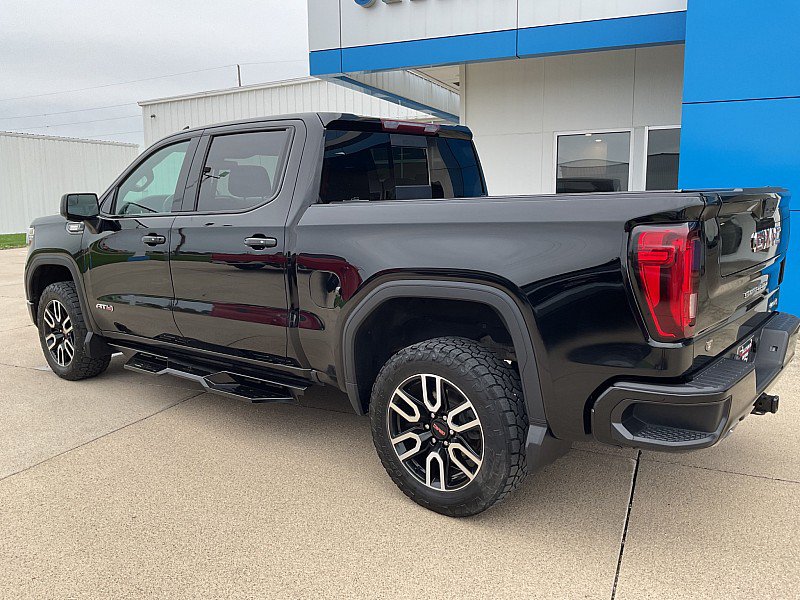 Used 2021 GMC Sierra 1500 AT4 w/ AT4 Preferred Package AWD/4WD image 8