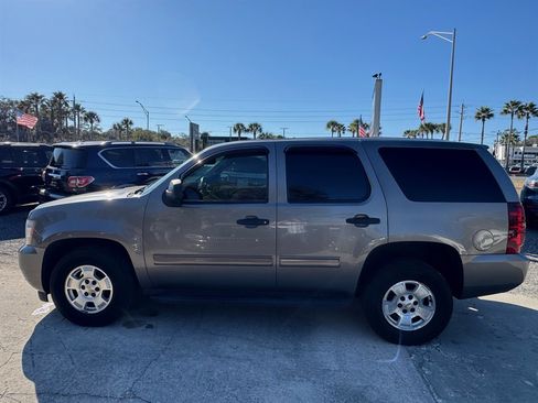 Used 2012 Chevrolet Tahoe 4WD image 2