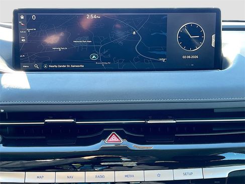 Used 2023 Genesis G80 2.5T image 17