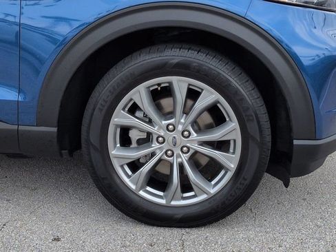 Used 2020 Ford Explorer XLT w/ Equipment Group 202A RWD image 11