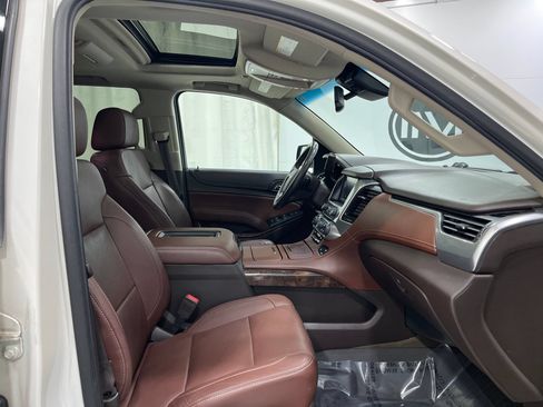 Used 2015 Chevrolet Tahoe LTZ AWD/4WD image 35