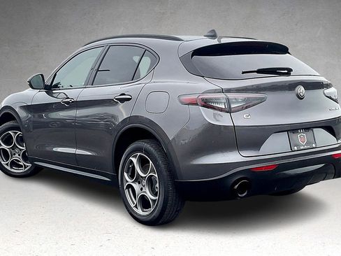 New 2025 Alfa Romeo Stelvio Sprint image 3