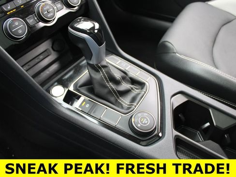 Certified 2023 Volkswagen Taos SEL AWD/4WD image 19