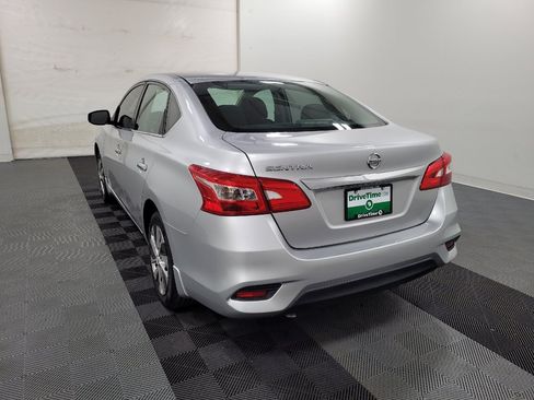Used 2017 Nissan Sentra S FWD image 5