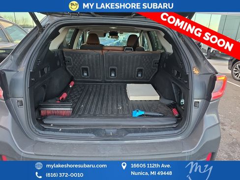 Used 2020 Subaru Outback Touring w/ Popular Package #2 image 8