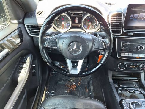 Used 2019 Mercedes-Benz GLS 450 4MATIC image 17