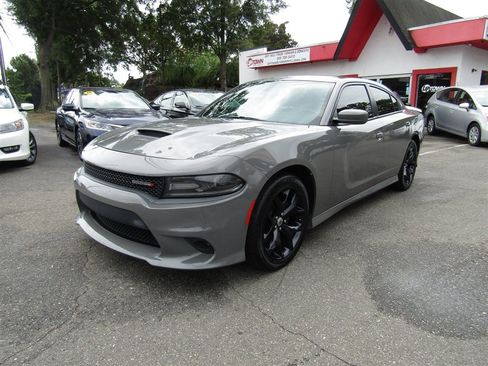 Used 2019 Dodge Charger GT RWD image 12