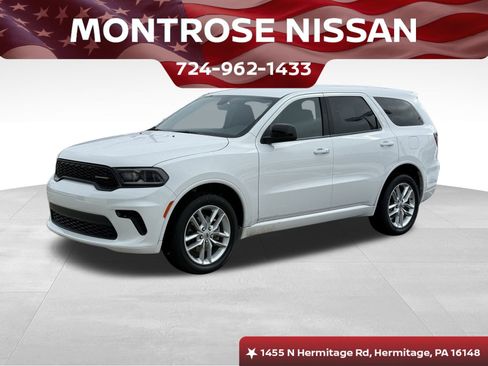 Used 2023 Dodge Durango GT image 1
