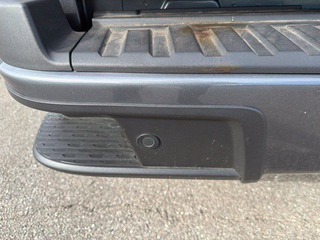 Used 2021 Chevrolet Colorado Z71 w/ Safety Package AWD/4WD image 24