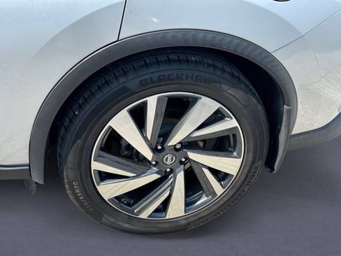 Used 2016 Nissan Murano Platinum w/ Platinum Technology Package FWD image 4