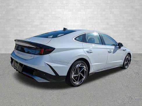 New 2026 Hyundai Sonata SEL image 2
