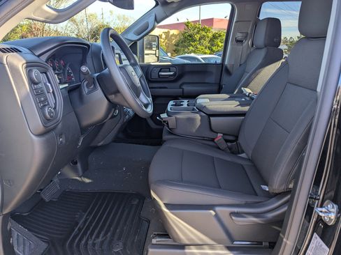 New 2026 Chevrolet Silverado 2500 Custom image 19