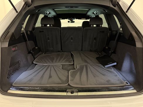 Used 2025 Audi Q7 2.0T Premium w/ Convenience Plus Package image 31