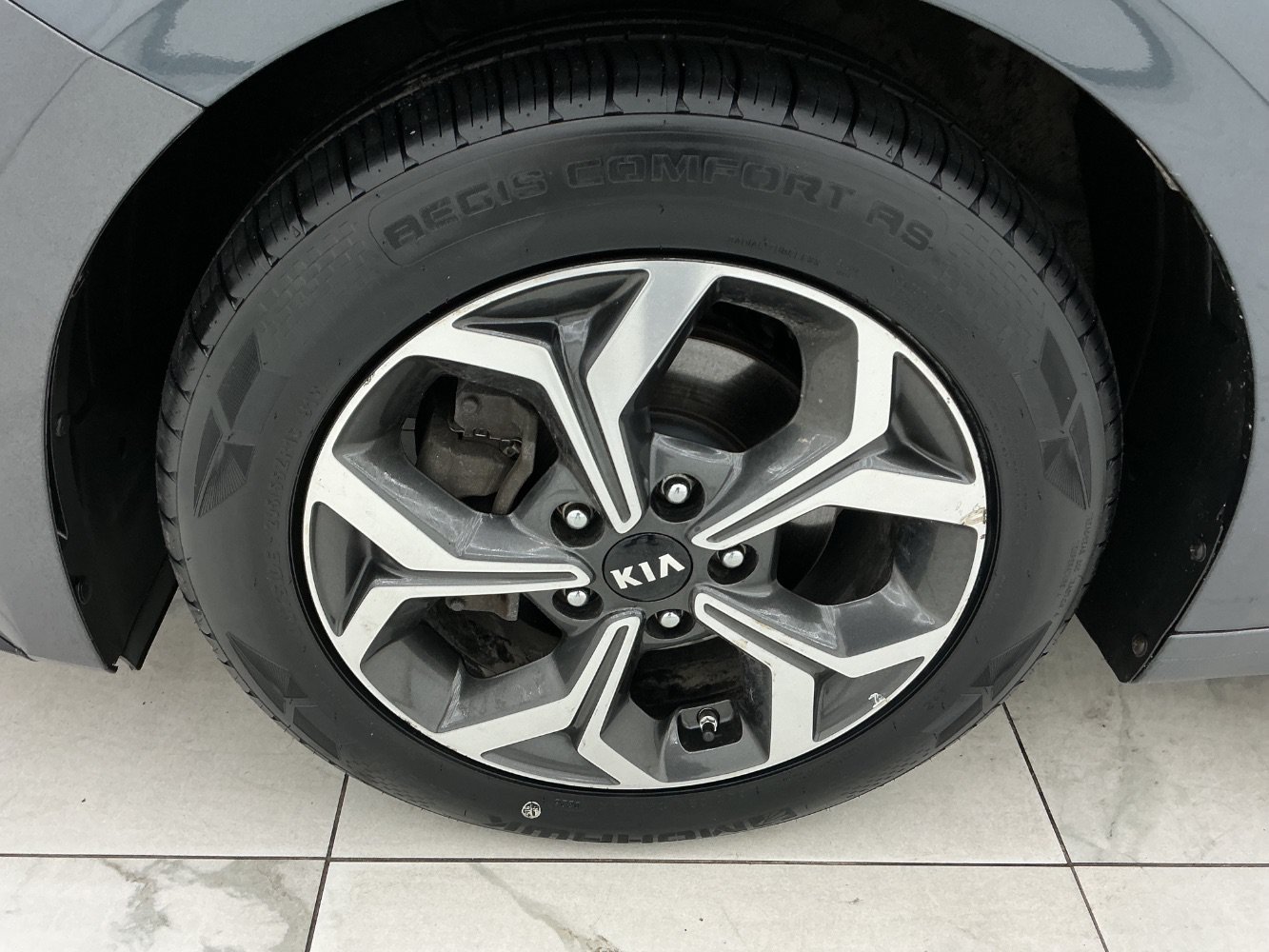 Used 2020 Kia Forte LXS FWD image 43