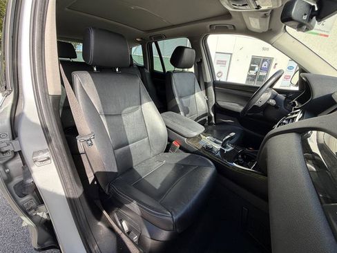 Used 2016 BMW X3 xDrive28i image 21