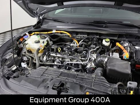 Used 2024 Ford Escape ST-Line Select image 17
