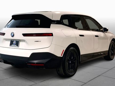 Certified 2024 BMW iX xDrive50 w/ Convenience Package image 12