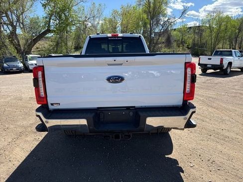 Used 2023 Ford F350 Lariat w/ FX4 Off-Road Package image 4