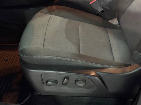 Certified 2024 Chevrolet Colorado Trail Boss w/ Advanced Trailering Package image 31