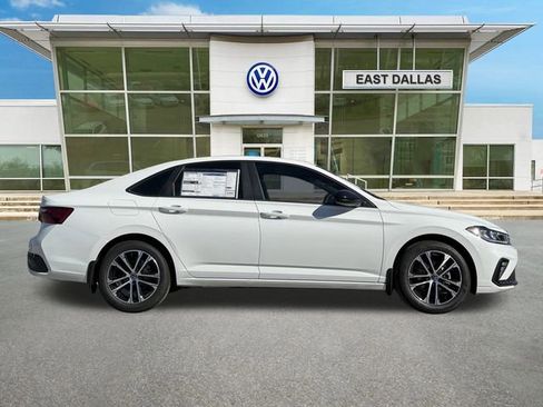 New 2026 Volkswagen Jetta Sport FWD image 2