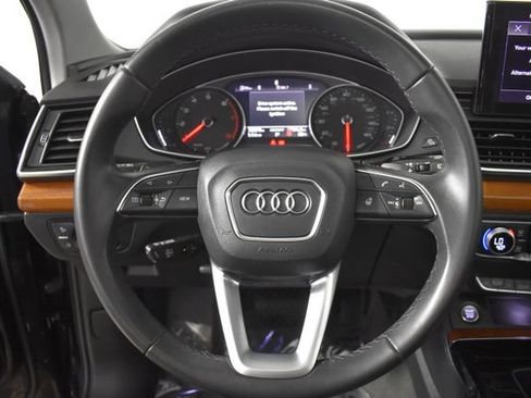 Used 2023 Audi Q5 2.0T Premium w/ Convenience Package AWD/4WD image 14